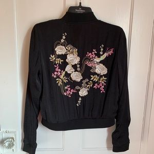 Jennifer Lopez jacket